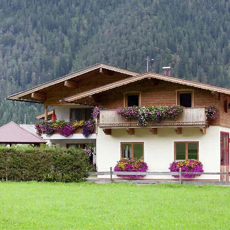 Apartment In Waidring Near Pillerseetal Ski Area *