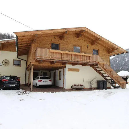 In Near Pillerseetal Area דירה *